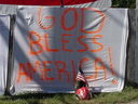 Filename=flag-11.jpg
Filesize=60KiB
Dimensions=640x480
Date added=Jul 31, 2014 flag-11.jpg
